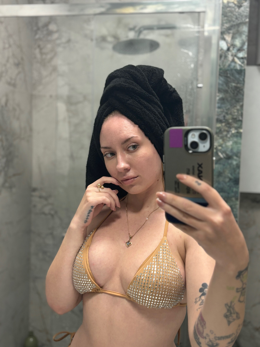 Nude girl KateV in Liaoyang