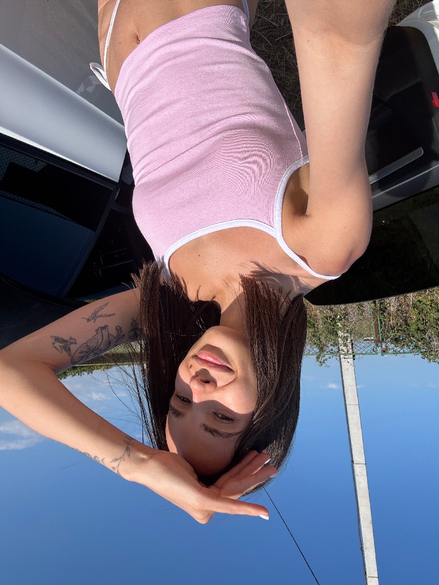 Sexy model Tina in Liaoyang